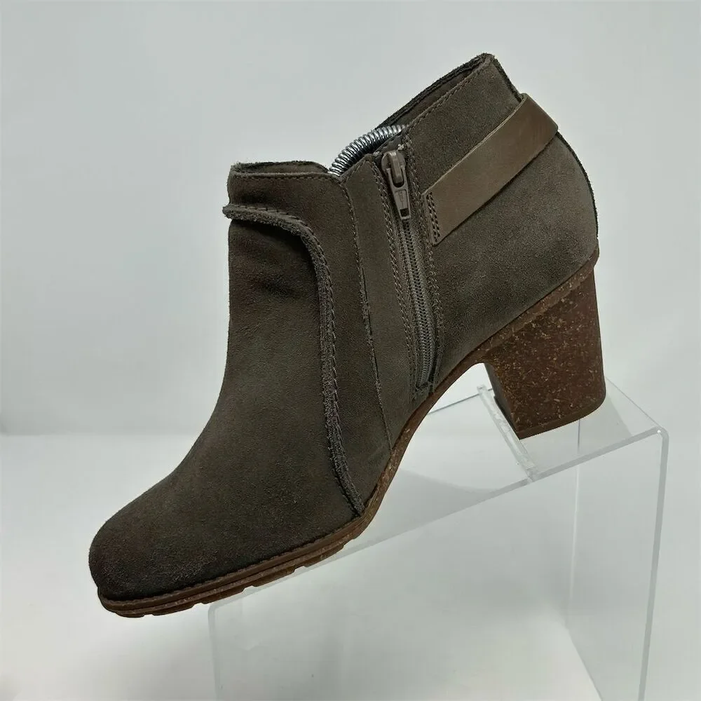 Clarks Gray Taupe Suede Heeled Ankle Boots Size 12 Casual Booties Fall Comfort